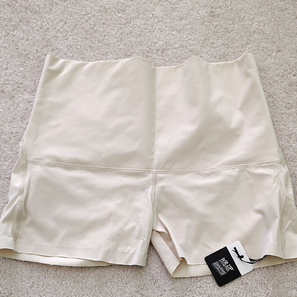 Freddy Cream High Waist Shorts